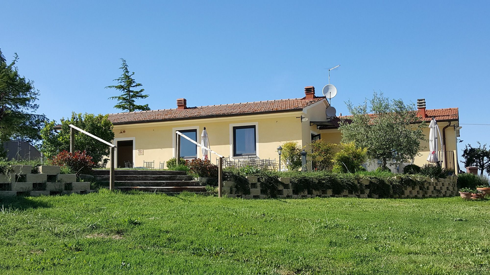 Agriturismo Podere Casa Al Vento Montepulciano Exterior photo